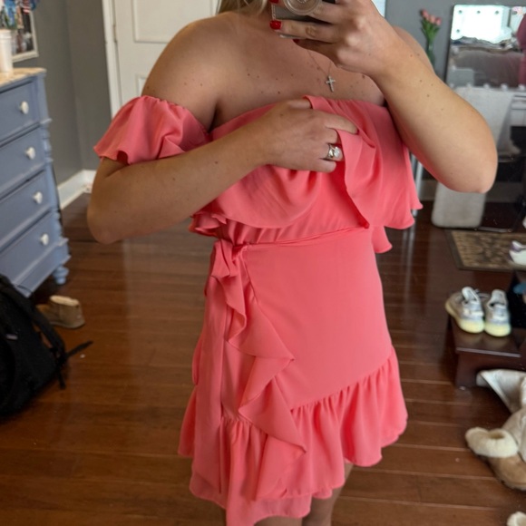 Super down medium dress - Picture 2 of 3